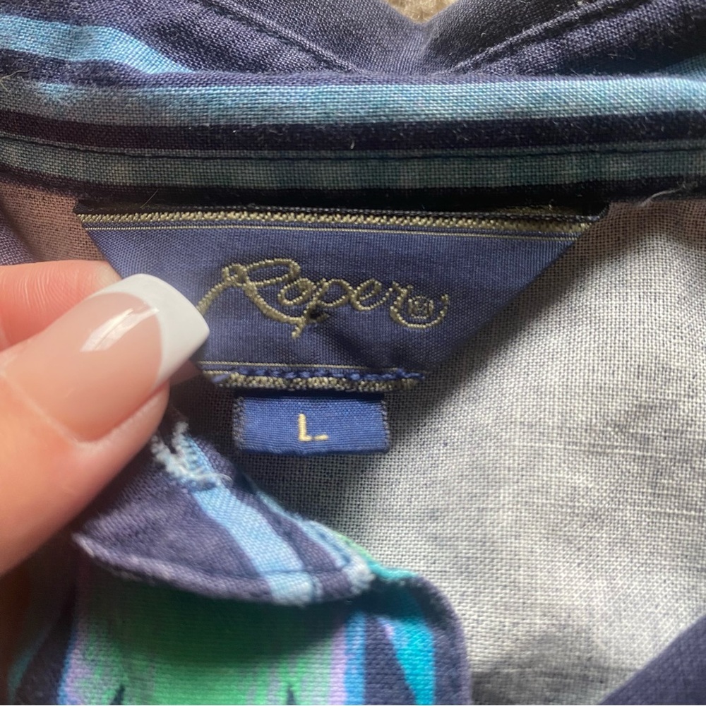 Roper Aztec Patterned Button Down - Picture 8 of 8
